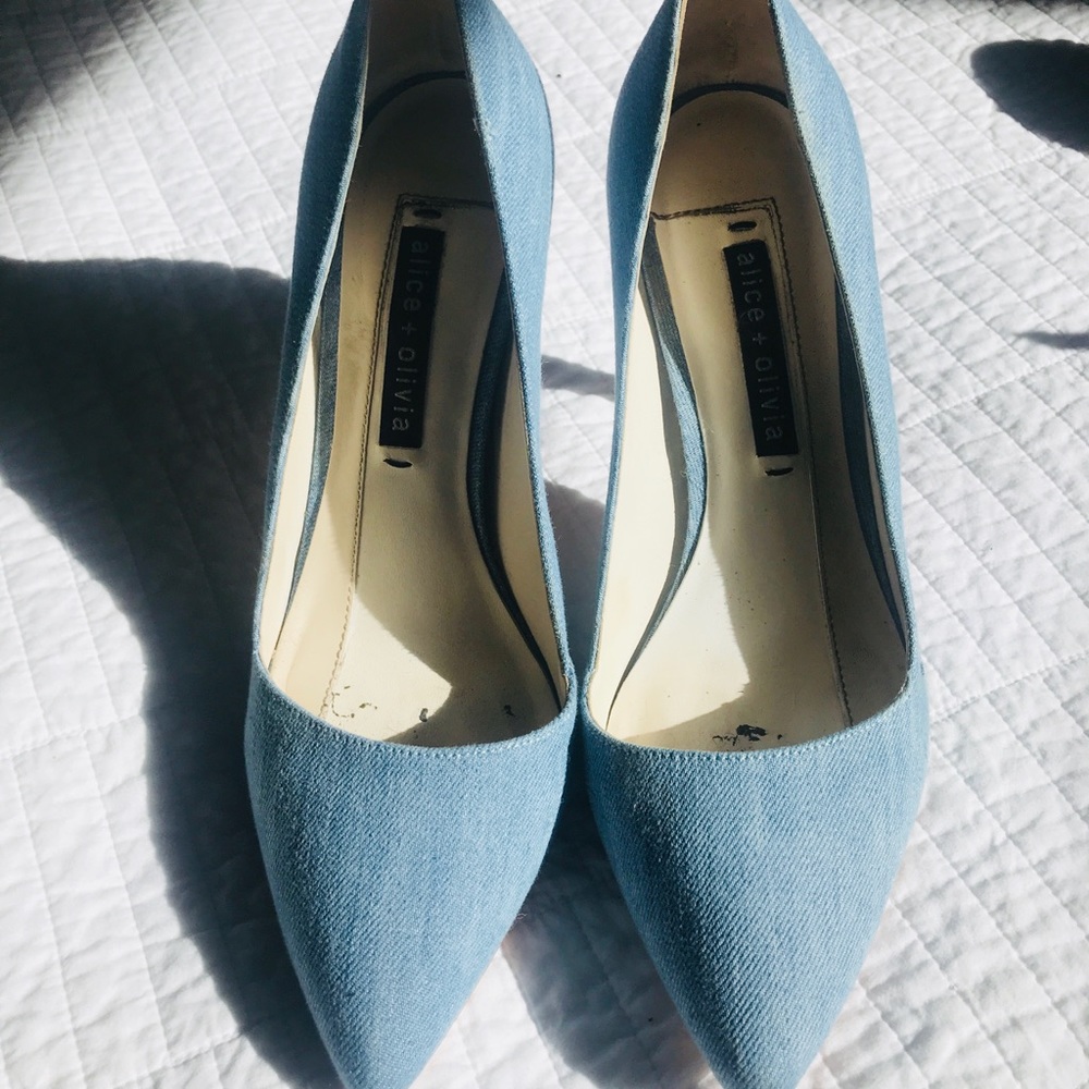 A + O denim pumps